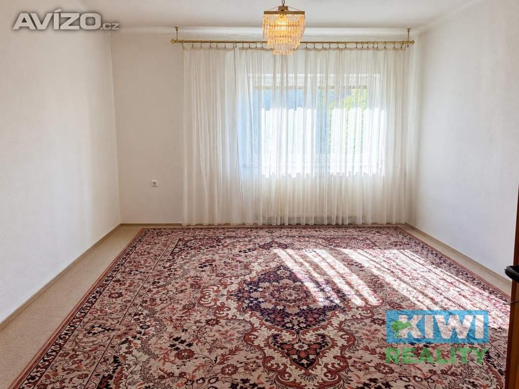Foto inzerátu Prodej, rodinný dům, dvě bytové jednotky, pozemek 1000 m2, Slavkov u Opavy