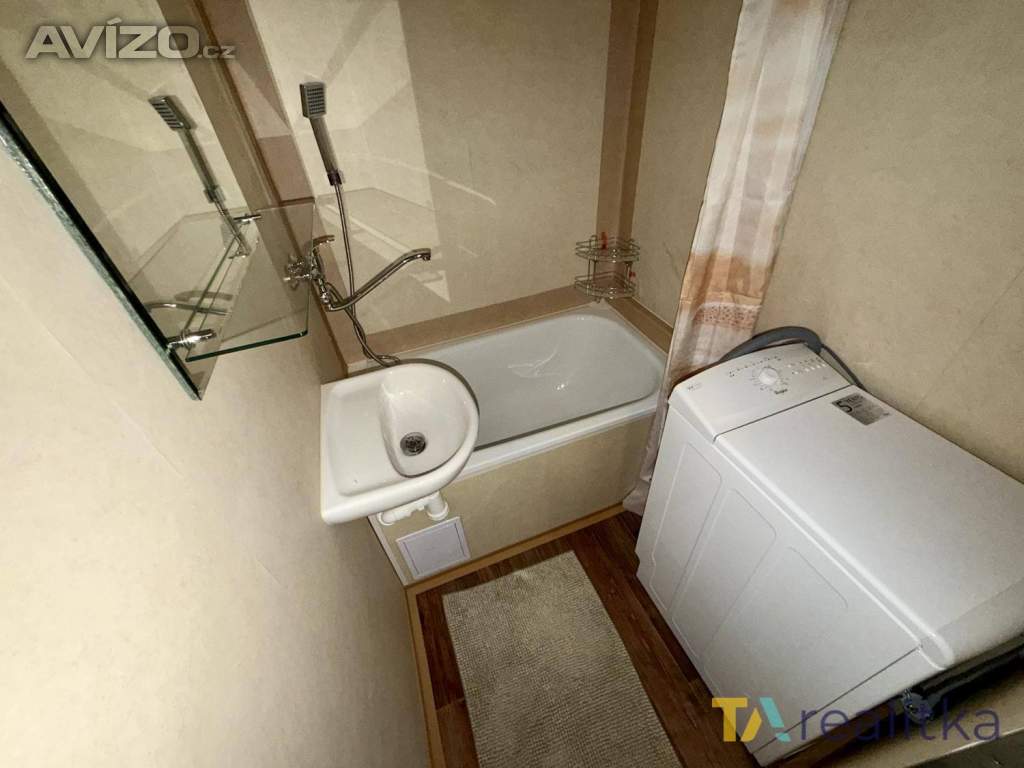 Foto inzerátu Pronájem, byt 1+kk, 31 m2