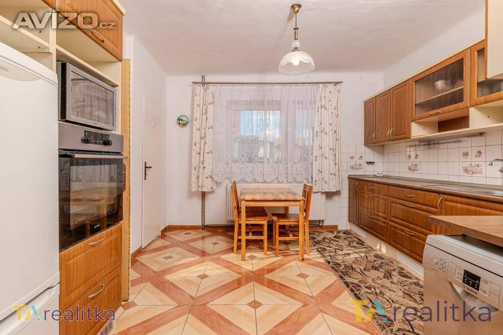Foto inzerátu Prodej, Rodinný dům, 220 m2