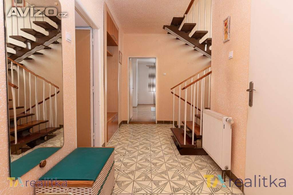 Foto inzerátu Prodej, Rodinný dům, 220 m2
