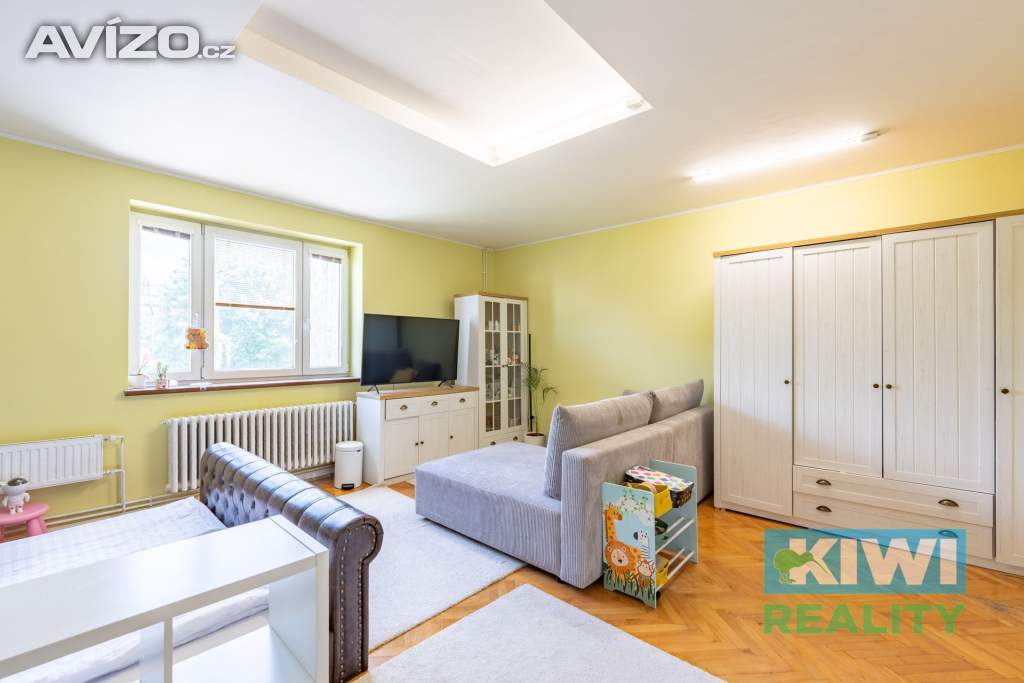 Foto inzerátu Prodej, prvorepubliková vila s pozemkem 2 600 m², Ostrava, ul. Muglinovská