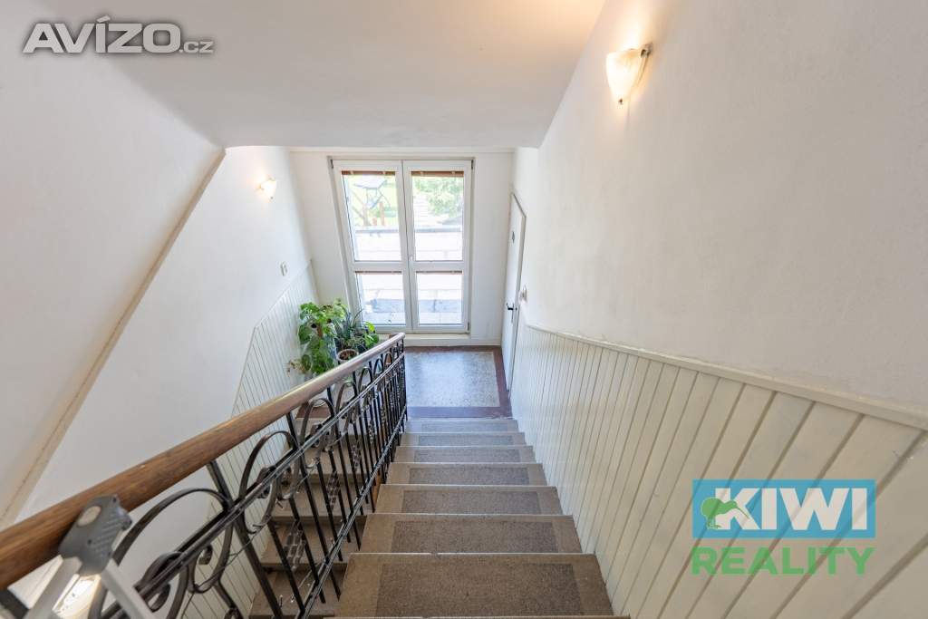 Foto inzerátu Prodej, prvorepubliková vila s pozemkem 2 600 m², Ostrava, ul. Muglinovská