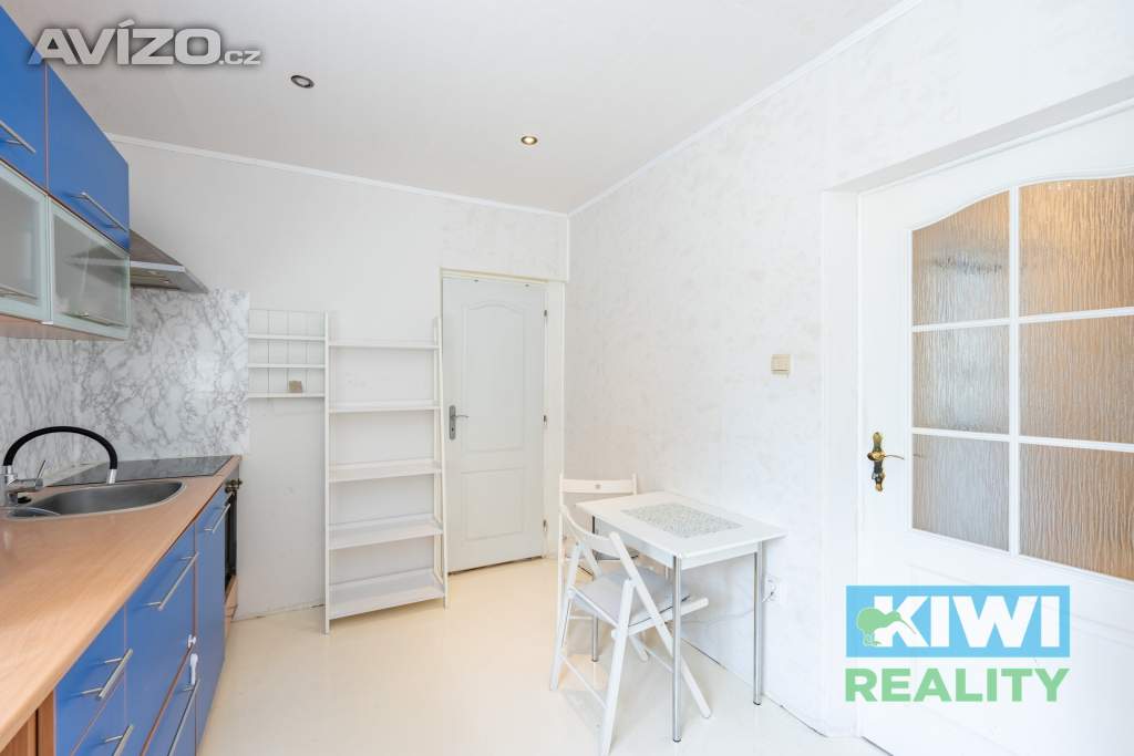 Foto inzerátu Prodej, prvorepubliková vila s pozemkem 2 600 m², Ostrava, ul. Muglinovská
