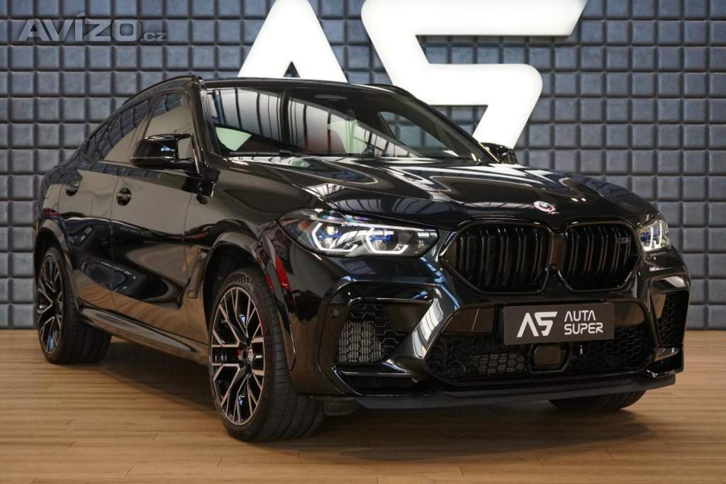 BMW X6 M Comp B&W Carbon Tažné Pano