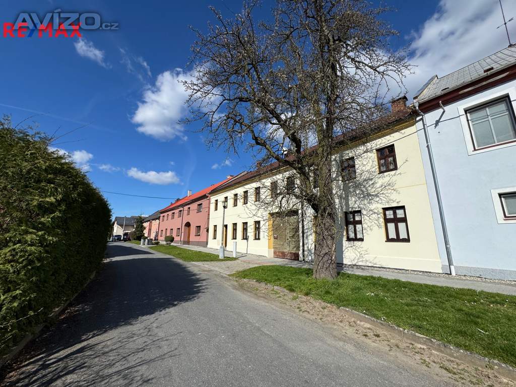 Prodej nevšedního rodinného domu se stodolou Moravská Huzová, obec Štěpánov