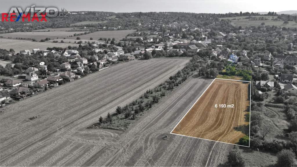 Prodej pozemku 6 193 m2 v Olomouci - Droždíně