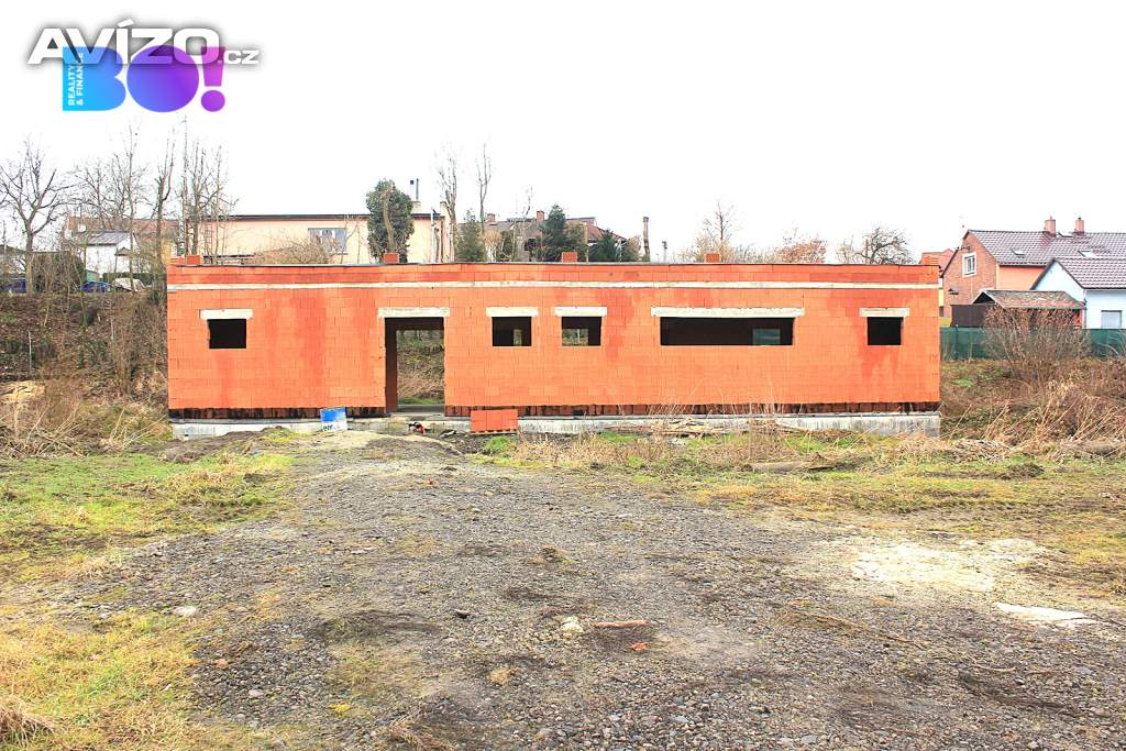 Prodej hrubé stavby rodinného domu 4+kk, pozemek 1 318 m², ul. Na Závodí, Hlučín