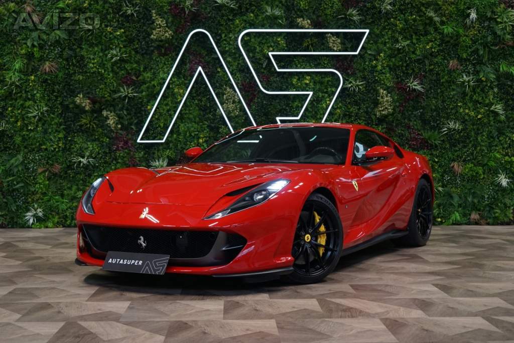Ferrari 812 Superfast JBL*LIFT*PAS-DISPLAY*ZÁRUKA*EX
