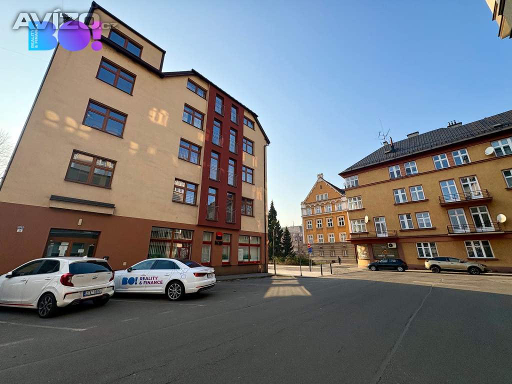 Prodej obchodního prostoru 88 m², Český Těšín