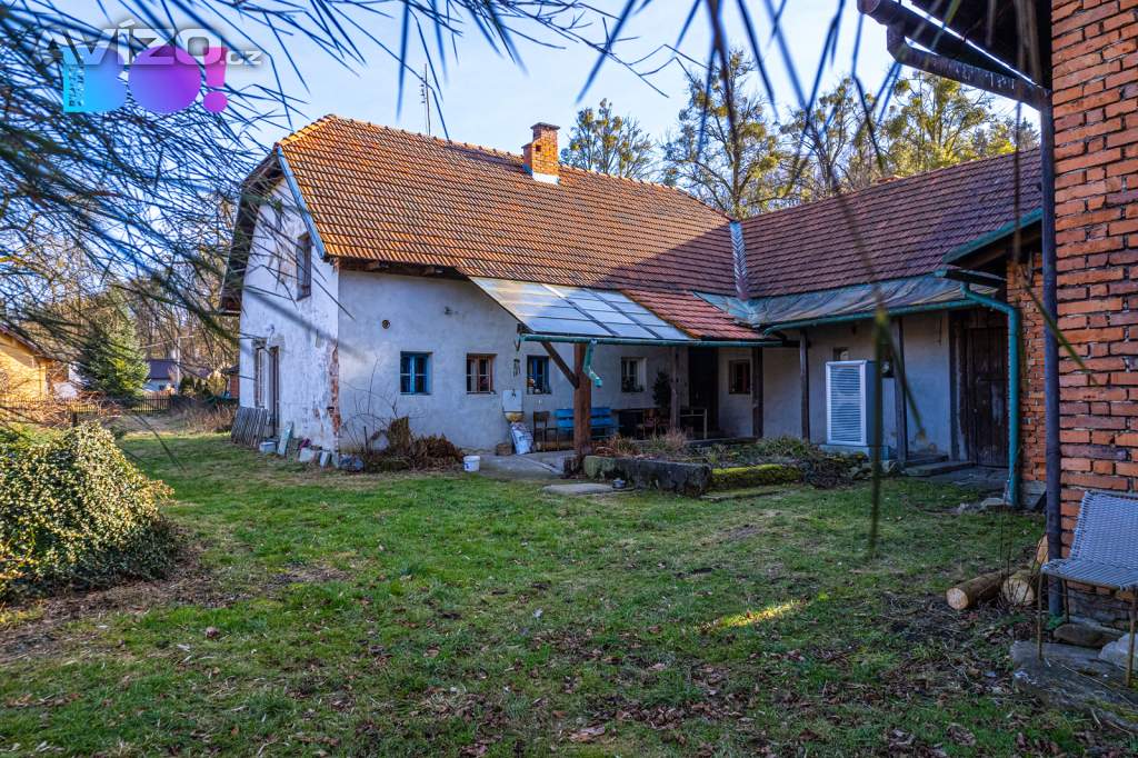Prodej rodinného domu 4+1 s pozemky, 5501m2, Tichá