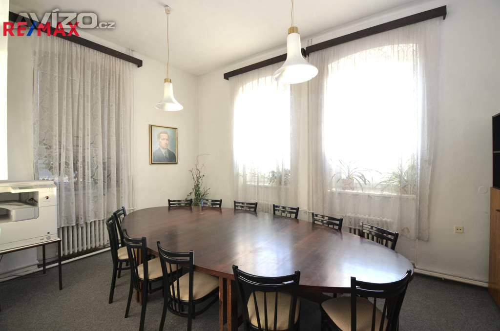 Pronájem kanceláří, cca 57m2