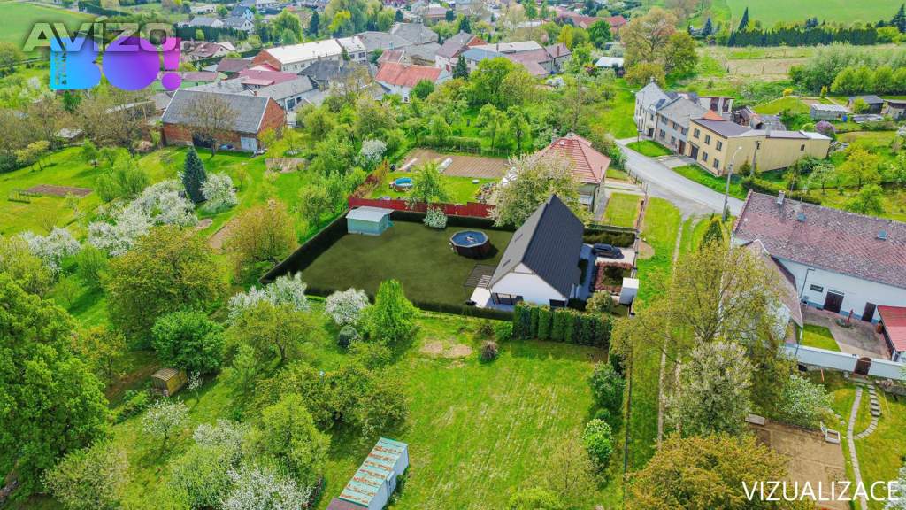 Prodej stavebního pozemku 1008 m², Hostkovice