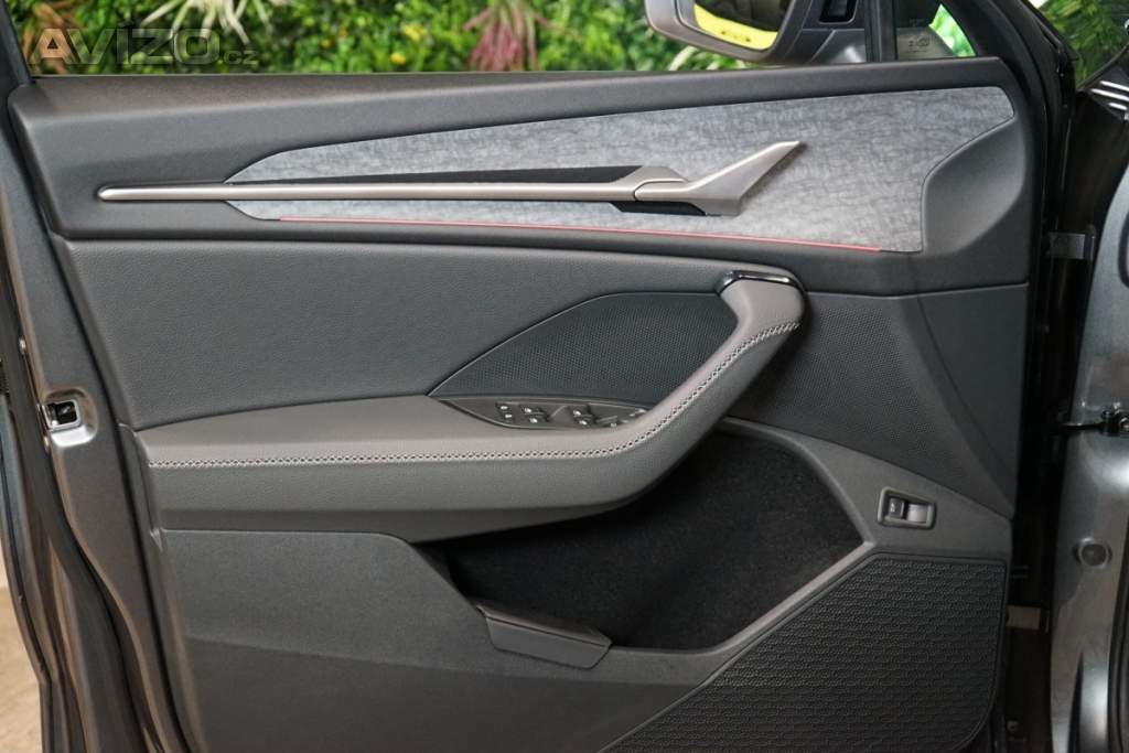 Foto inzerátu Škoda Kodiaq TDI*142kW*NEZ.TOP*MASÁŽ*TAŽNÉ*