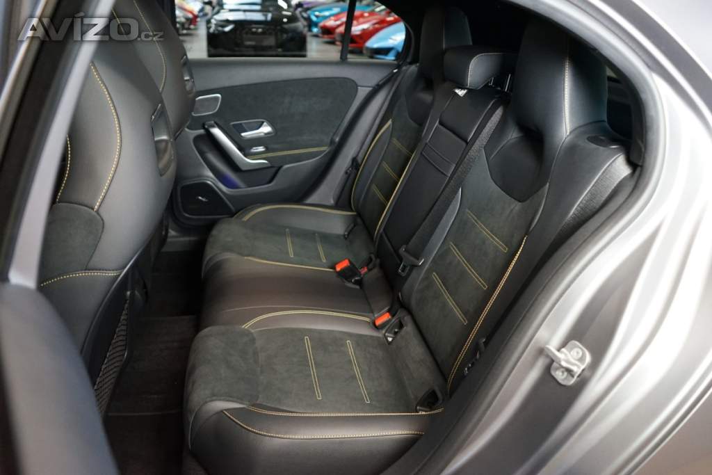 Foto inzerátu Mercedes-Benz 45 S AMG*4M+*MAGNO*PANO*LED*CZ