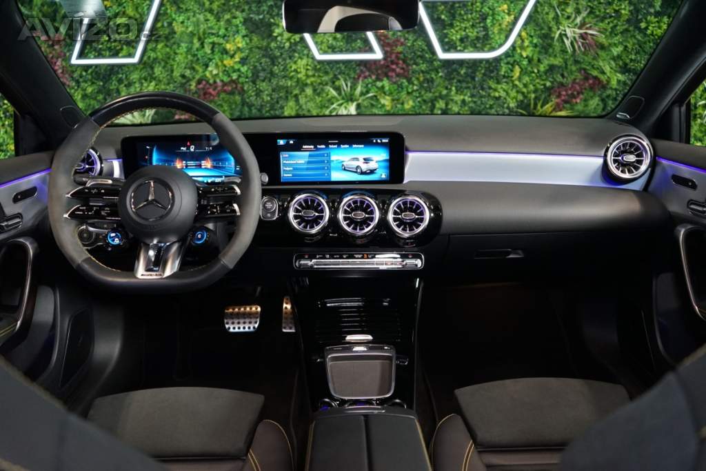 Foto inzerátu Mercedes-Benz 45 S AMG*4M+*MAGNO*PANO*LED*CZ