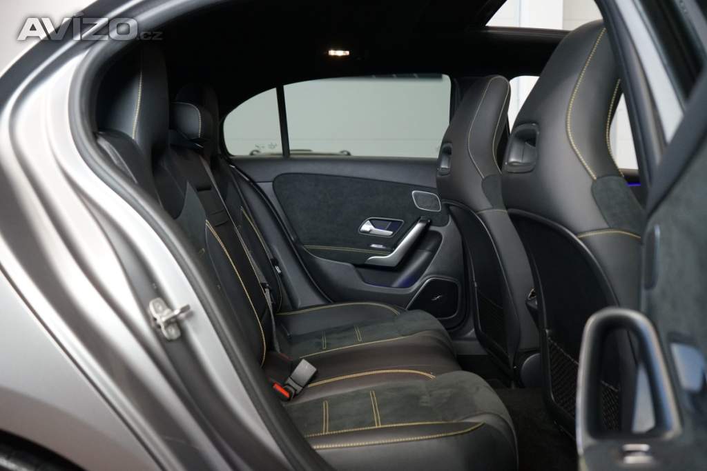 Foto inzerátu Mercedes-Benz 45 S AMG*4M+*MAGNO*PANO*LED*CZ