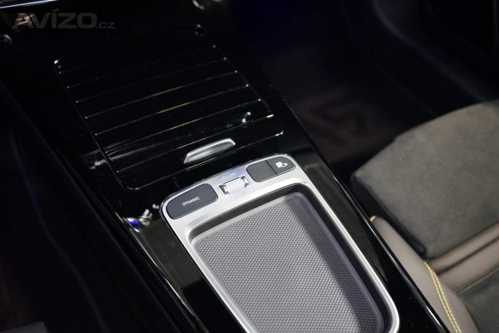 Foto inzerátu Mercedes-Benz 45 S AMG*4M+*MAGNO*PANO*LED*CZ