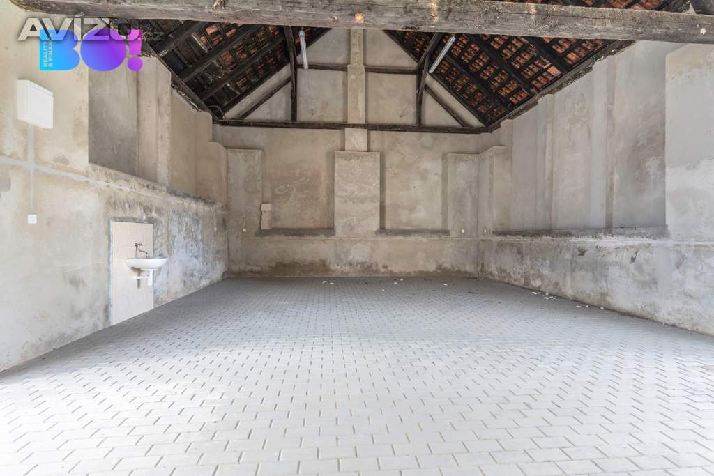 Pronájem stodoly 125 m², Oleška, okr. Praha - východ