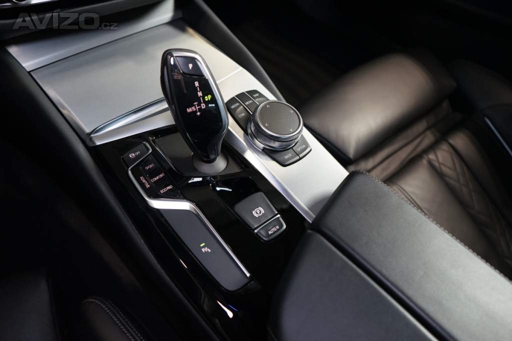 Foto inzerátu BMW 30d*xDRIVE*CAMERA*SERVICE*LED*