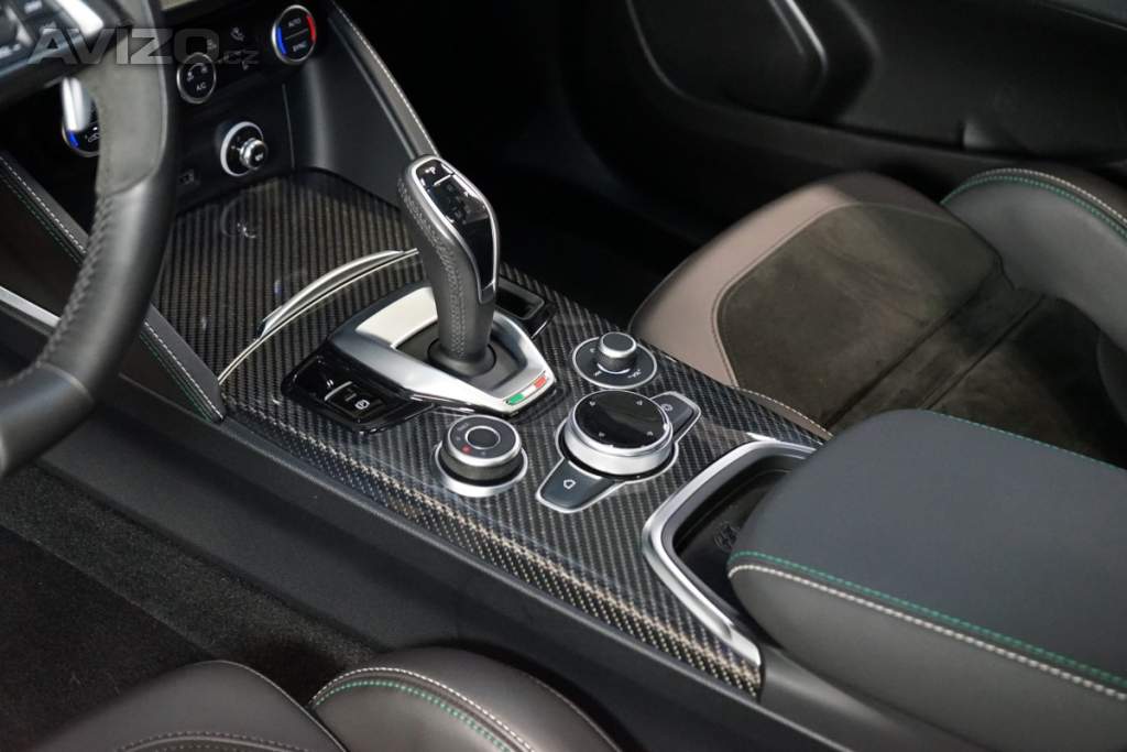 Foto inzerátu Alfa Romeo Stelvio QUADRIFOGLIO*H/K*Q4*CAMERA*CAR