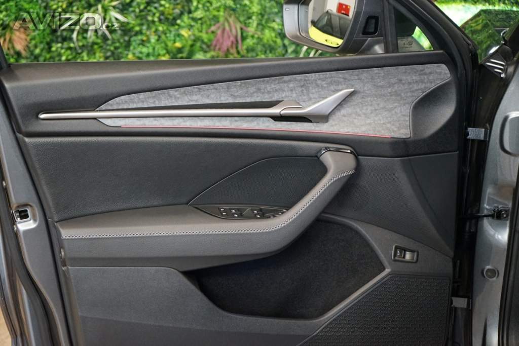 Foto inzerátu Škoda Kodiaq TDI*142kW*NEZ.TOP*MASÁŽ*TAŽNÉ*