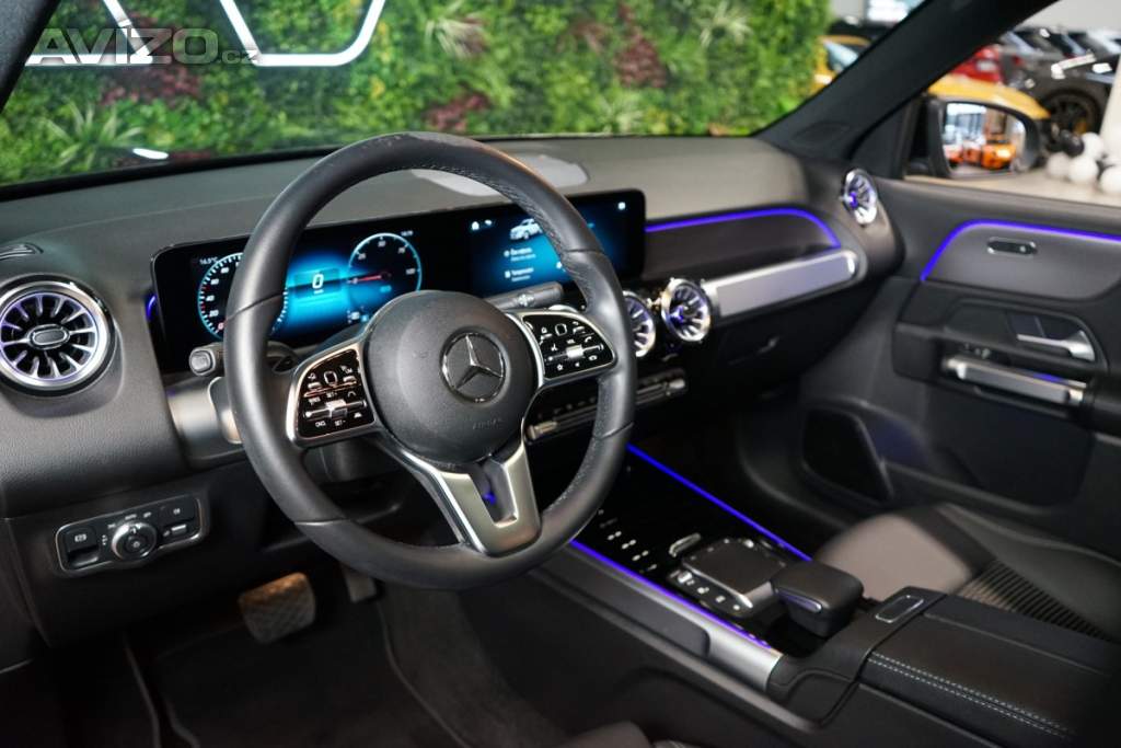 Foto inzerátu Mercedes-Benz EQB 300*4M*PANO*CAMERA*CZ*LED*