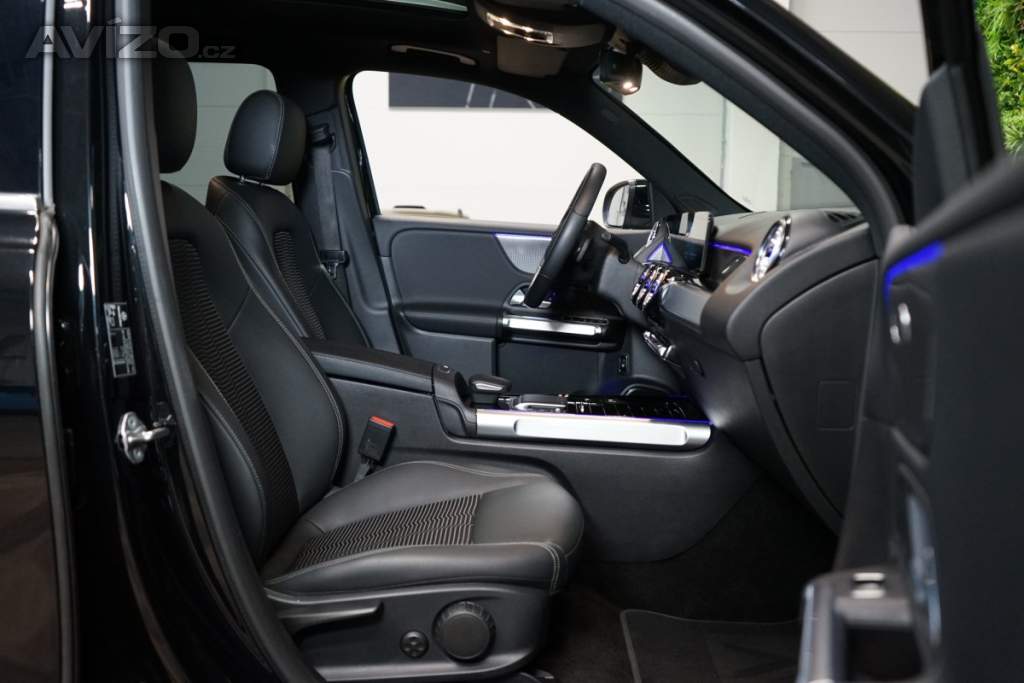 Foto inzerátu Mercedes-Benz EQB 300*4M*PANO*CAMERA*CZ*LED*