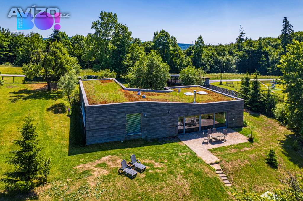 Prodej rodinného domu 196 m², pozemek 6 428 m², Na Trojáku, Rajnochovice
