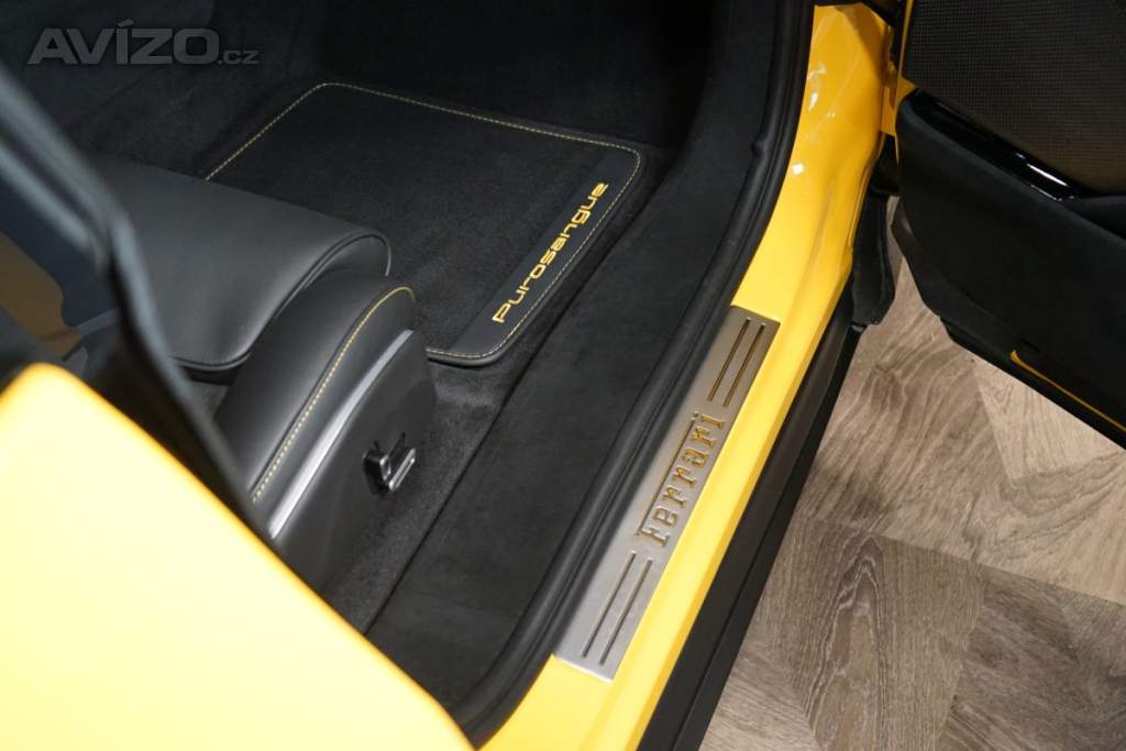 Foto inzerátu Ferrari Purosangue CARBON*LIFT*GIALLO MODENA*