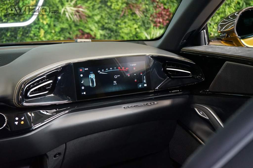 Foto inzerátu Ferrari Purosangue CARBON*LIFT*GIALLO MODENA*