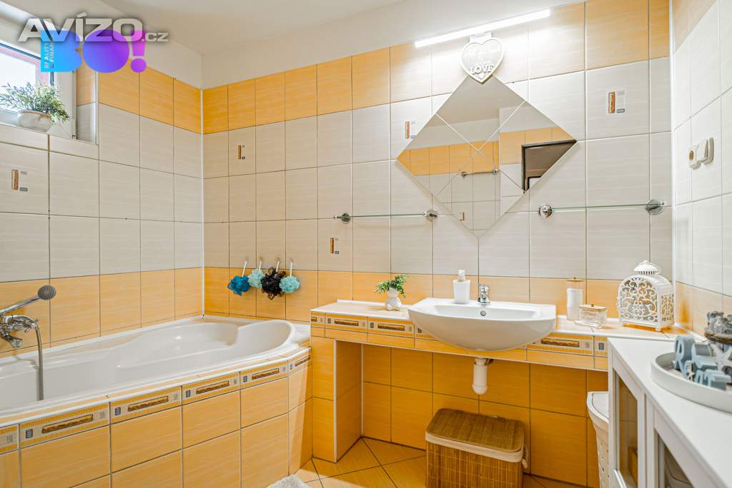 Foto inzerátu Vícegenerační rodinný dům se třemi bytovými jednotkami – Karviná