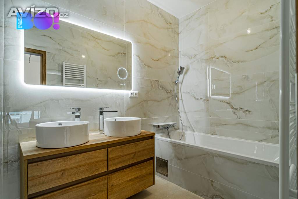 Foto inzerátu Prodej řadového rodinného domu, 4+KK, Čeladná