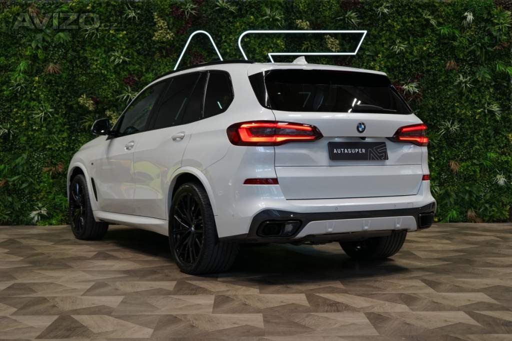 Foto inzerátu BMW X5 M50d*xDRIVE*VZDUCH*MASÁŽ*360*H