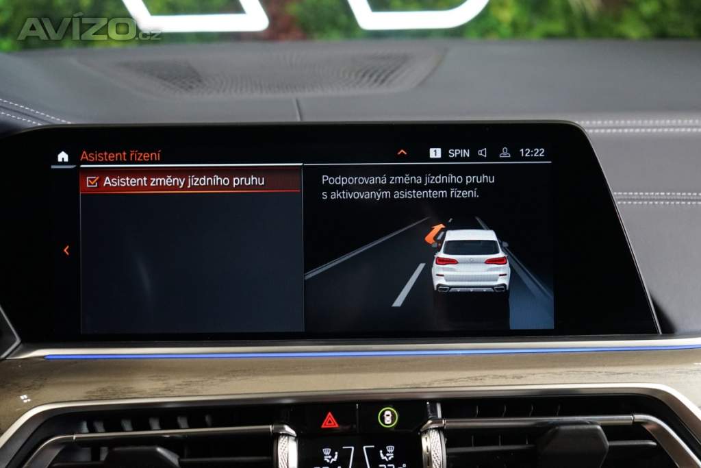 Foto inzerátu BMW X5 M50d*xDRIVE*VZDUCH*MASÁŽ*360*H