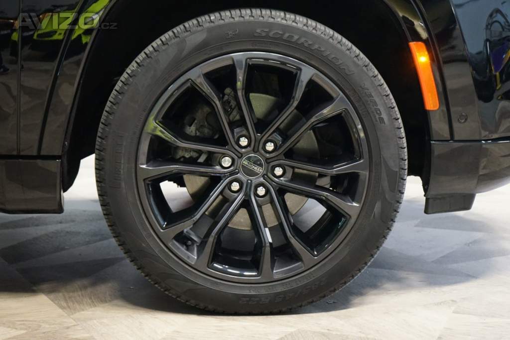 Foto inzerátu Jeep Grand Wagoneer SERIES2*360*MASÁŽ*MULTIMEDIA*7