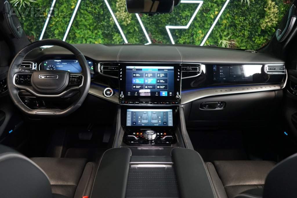 Foto inzerátu Jeep Grand Wagoneer SERIES2*360*MASÁŽ*MULTIMEDIA*7