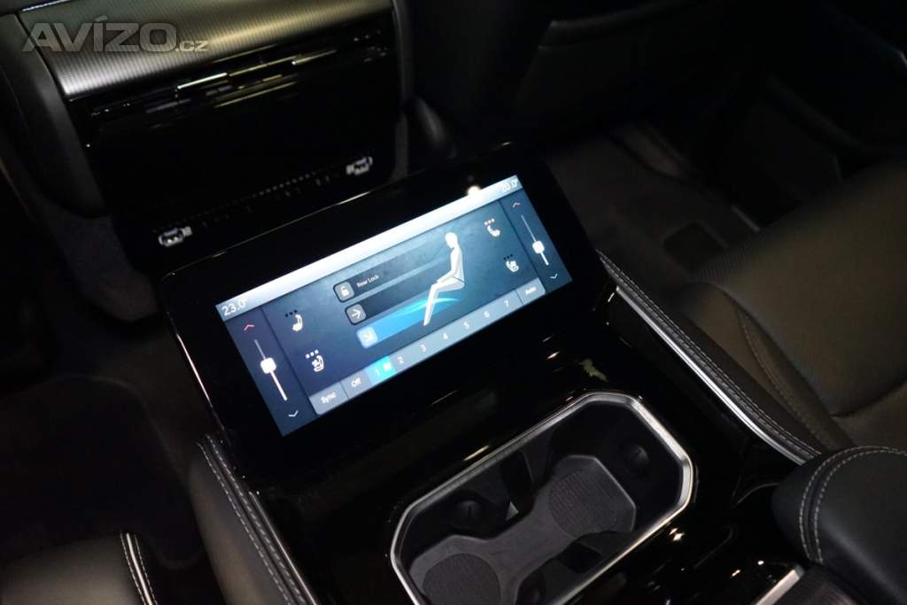 Foto inzerátu Jeep Grand Wagoneer SERIES2*360*MASÁŽ*MULTIMEDIA*7