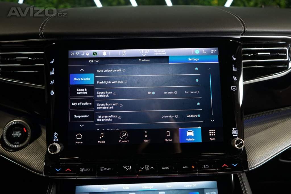 Foto inzerátu Jeep Grand Wagoneer SERIES2*360*MASÁŽ*MULTIMEDIA*7