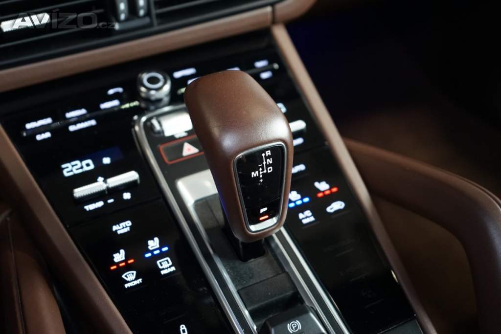 Foto inzerátu Porsche Cayenne TURBO*BURM*PCCB*PASM*PDCC*EXCL