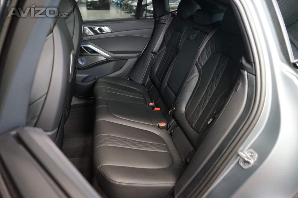 Foto inzerátu BMW X6 M60i*xDRIVE*NIGHT VISION*PANO*