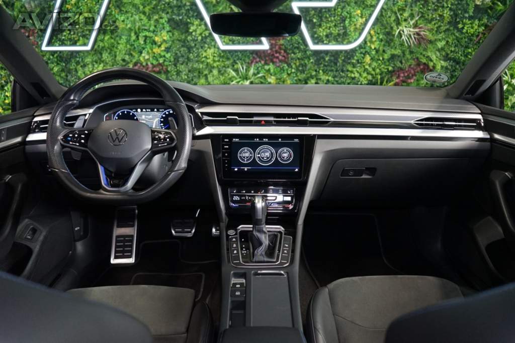 Foto inzerátu Volkswagen Arteon Shooting Brake SB*R*DSG*4M*ACC*DCC*TAŽNÉ*MASÁ