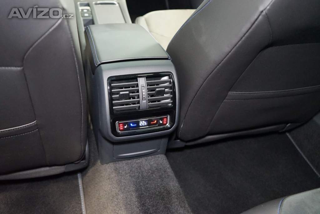 Foto inzerátu Volkswagen Arteon Shooting Brake SB*R*DSG*4M*ACC*DCC*TAŽNÉ*MASÁ