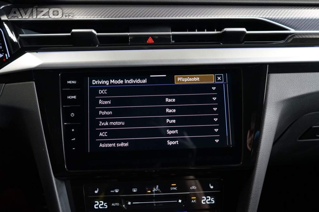 Foto inzerátu Volkswagen Arteon Shooting Brake SB*R*DSG*4M*ACC*DCC*TAŽNÉ*MASÁ