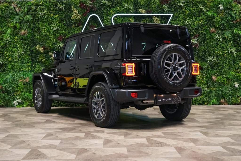 Foto inzerátu Jeep Wrangler UNLIMITED*SAHARA*4Xe*HYBRID*CZ