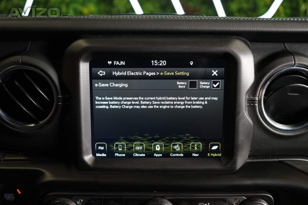 Foto inzerátu Jeep Wrangler UNLIMITED*SAHARA*4Xe*HYBRID*CZ