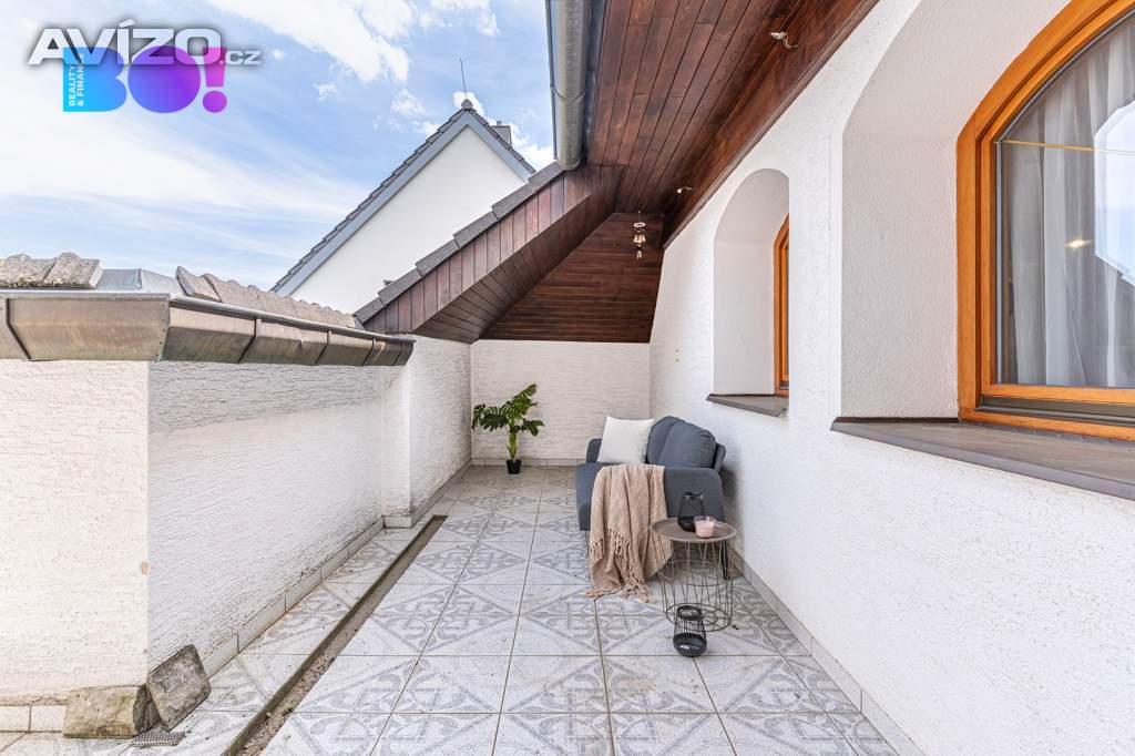 Foto inzerátu Prodej rodinného domu 5+1, Nechanice, okres Hradec Králové