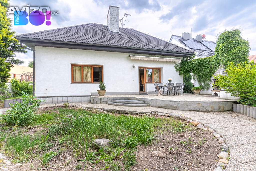 Foto inzerátu Prodej rodinného domu 5+1, Nechanice, okres Hradec Králové