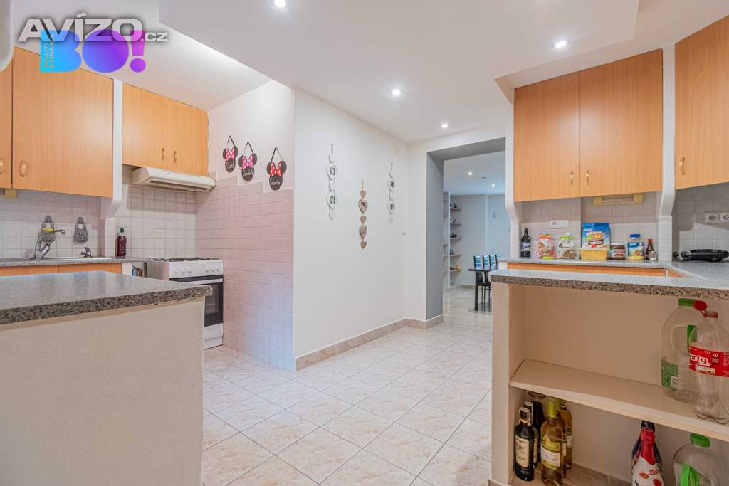 Foto inzerátu Prodej rodinného domu 6+1,  Čelechovice na Hané