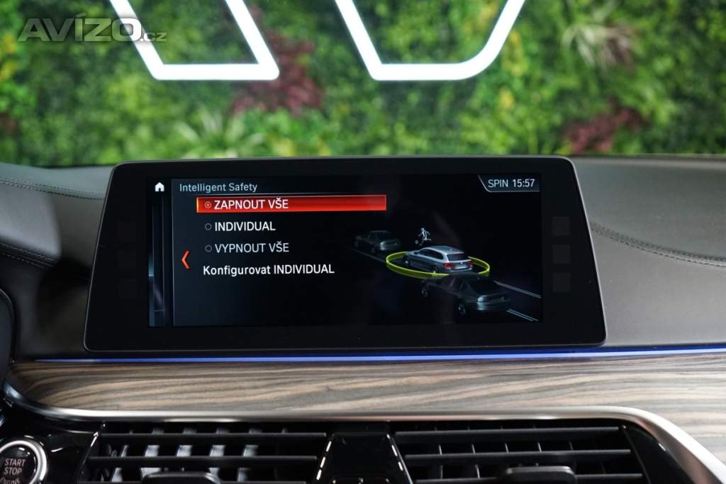 Foto inzerátu BMW 30d*xDRIVE*TOURING*360*HUD*TAŽ