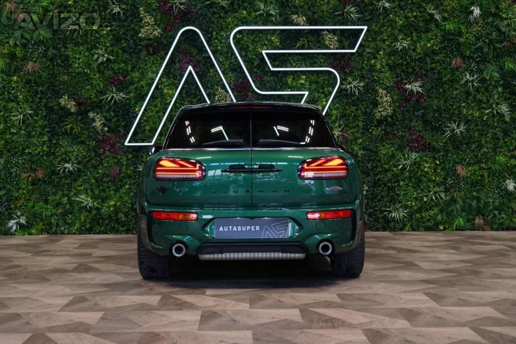 Foto inzerátu Mini Clubman JCW*2.0*PANO*H/K*CAMERA*CARPLA